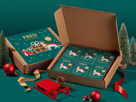 Geschenkbox FRED Weihnachtsmenü Hirsch für Hunde