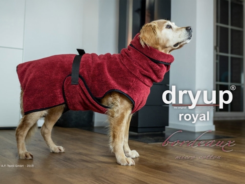 Dryup Cape Royal Hundebademantel micro cotton bordeaux